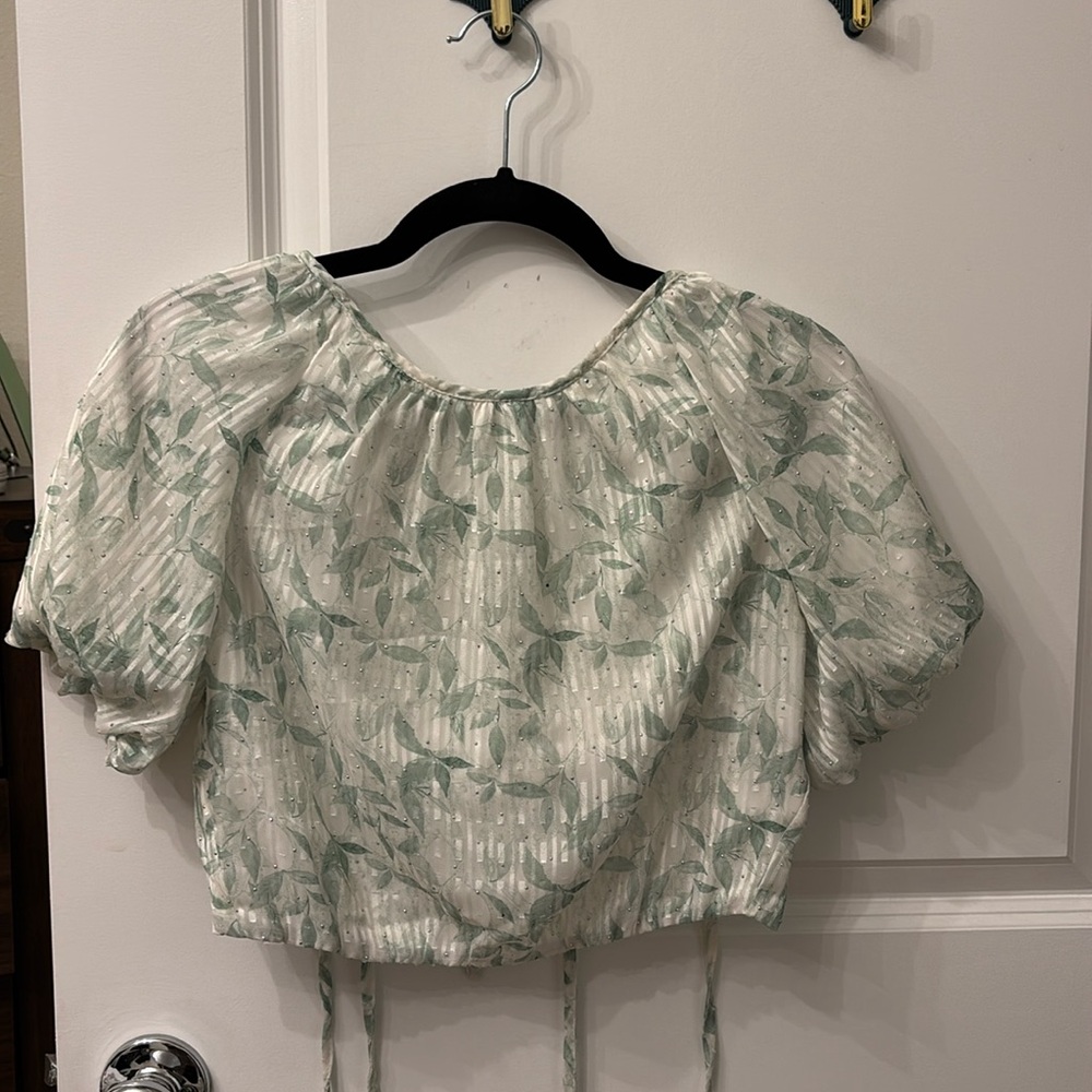 Lulus Green and white leafy top with open back
